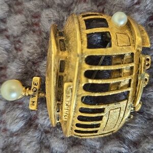 1950s Tortolani Market Street Trolley Vintage Brooch Pin